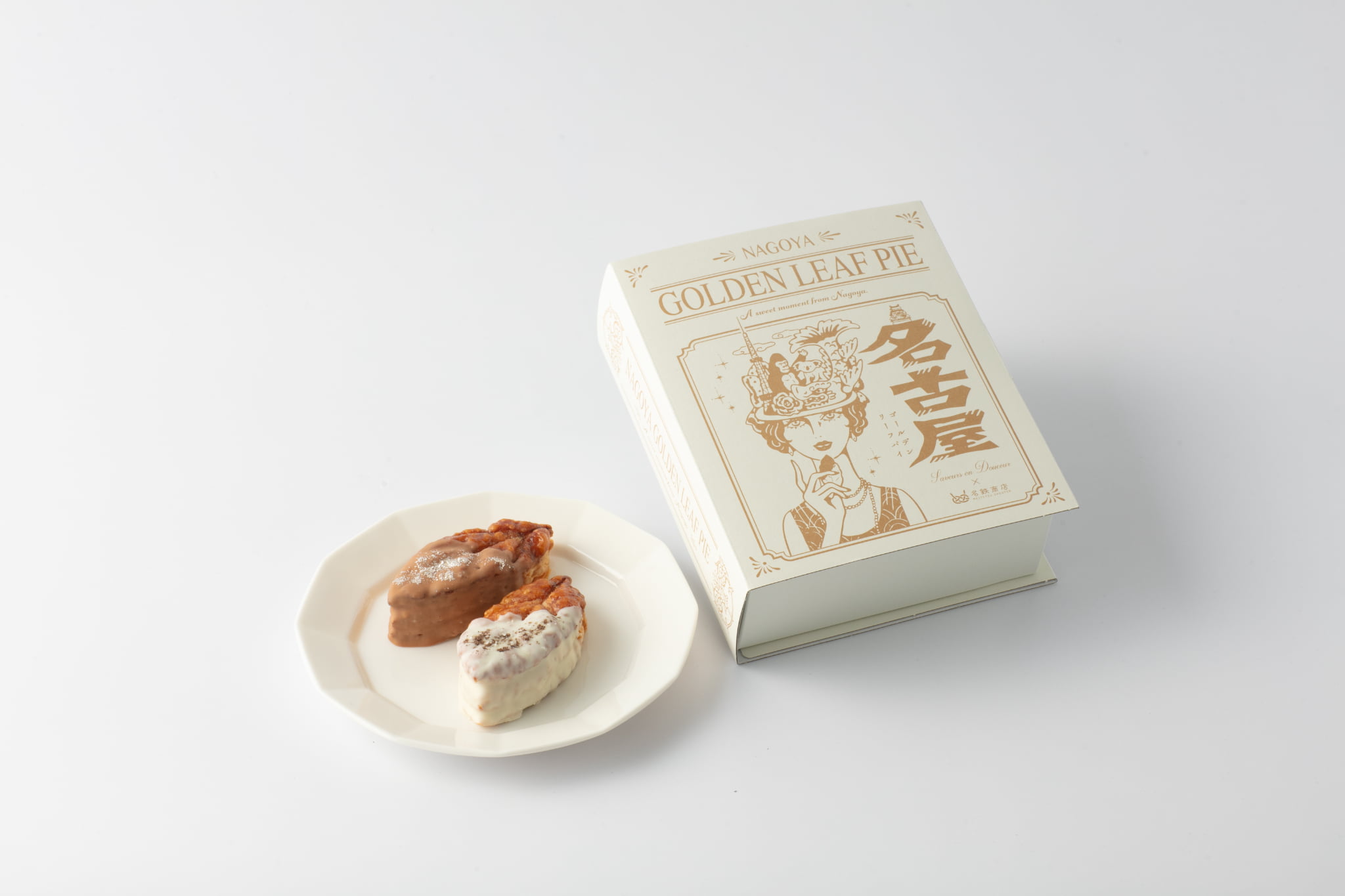 名古屋ゴールデンリーフパイ（塩キャラメル＆塩バニラ）4枚入り